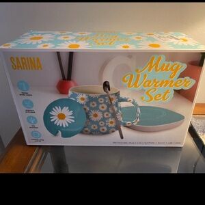 Sarina Blue Daisy Mug Warmer Set